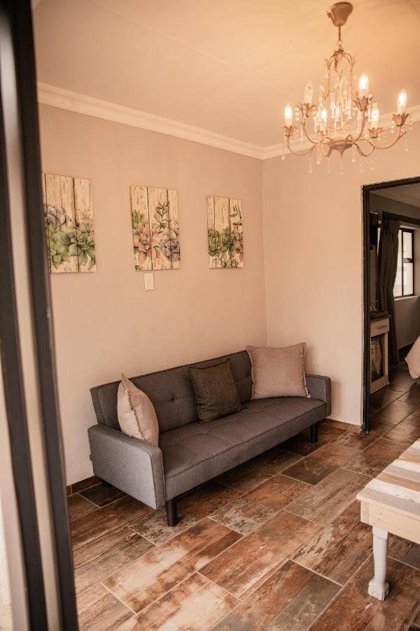 The Perfect Corner Guesthouse เบธเลเฮม ภายนอก รูปภาพ